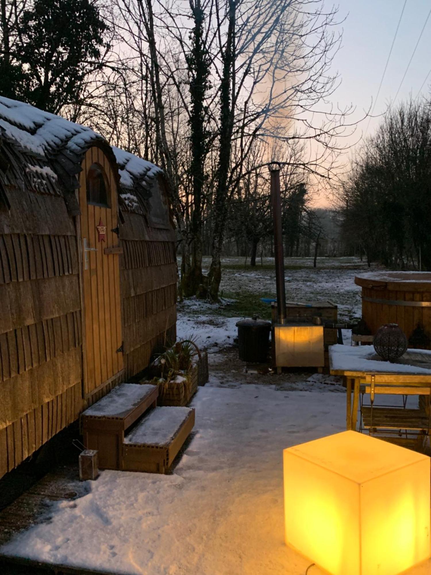 Cabane En Bois Avec Bain Nordique Et Sauna Marigny  Esterno foto