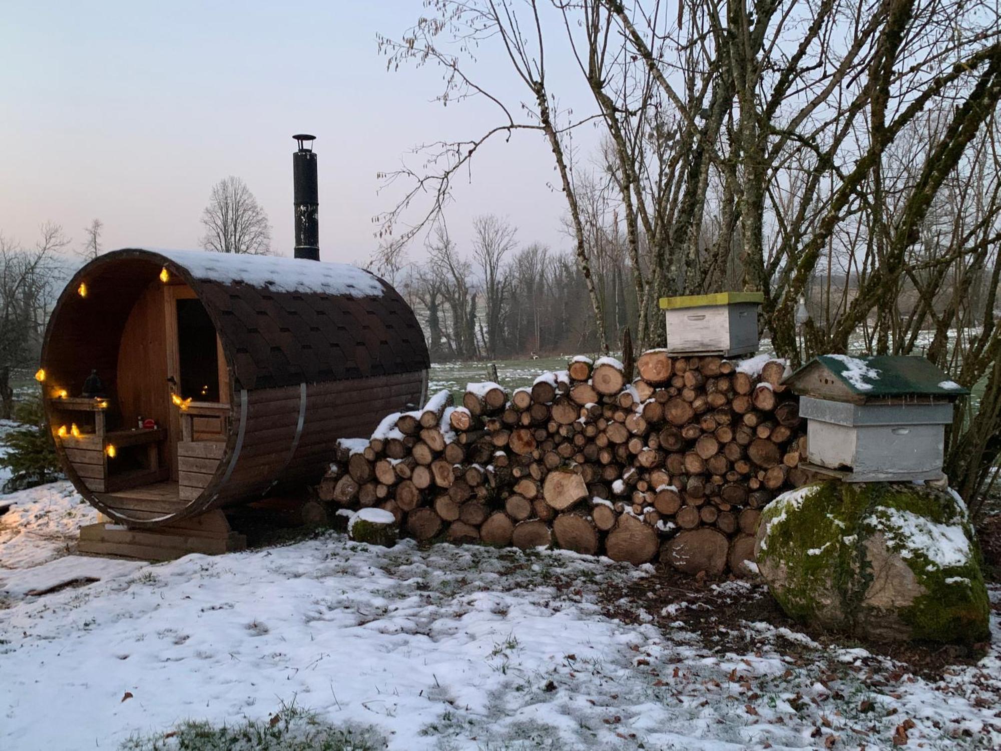 Cabane En Bois Avec Bain Nordique Et Sauna Marigny  Esterno foto